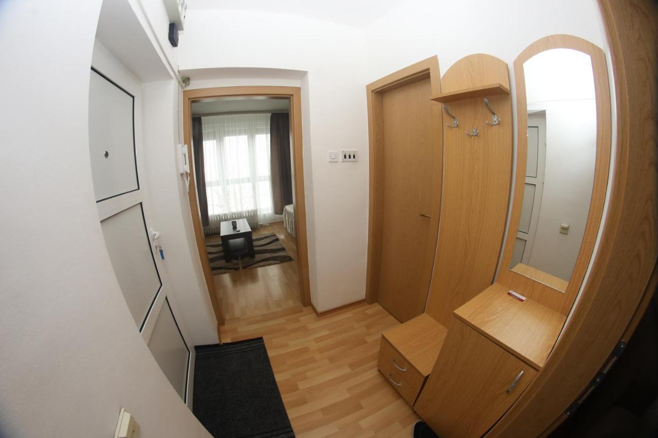 Apartman Centar 1 Banja Luka Ngoại thất bức ảnh
