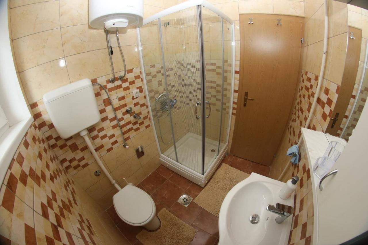 Apartman Centar 1 Banja Luka Ngoại thất bức ảnh