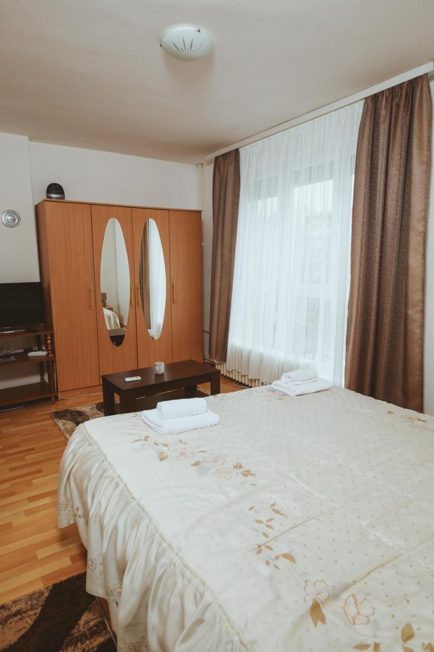 Apartman Centar 1 Banja Luka Ngoại thất bức ảnh