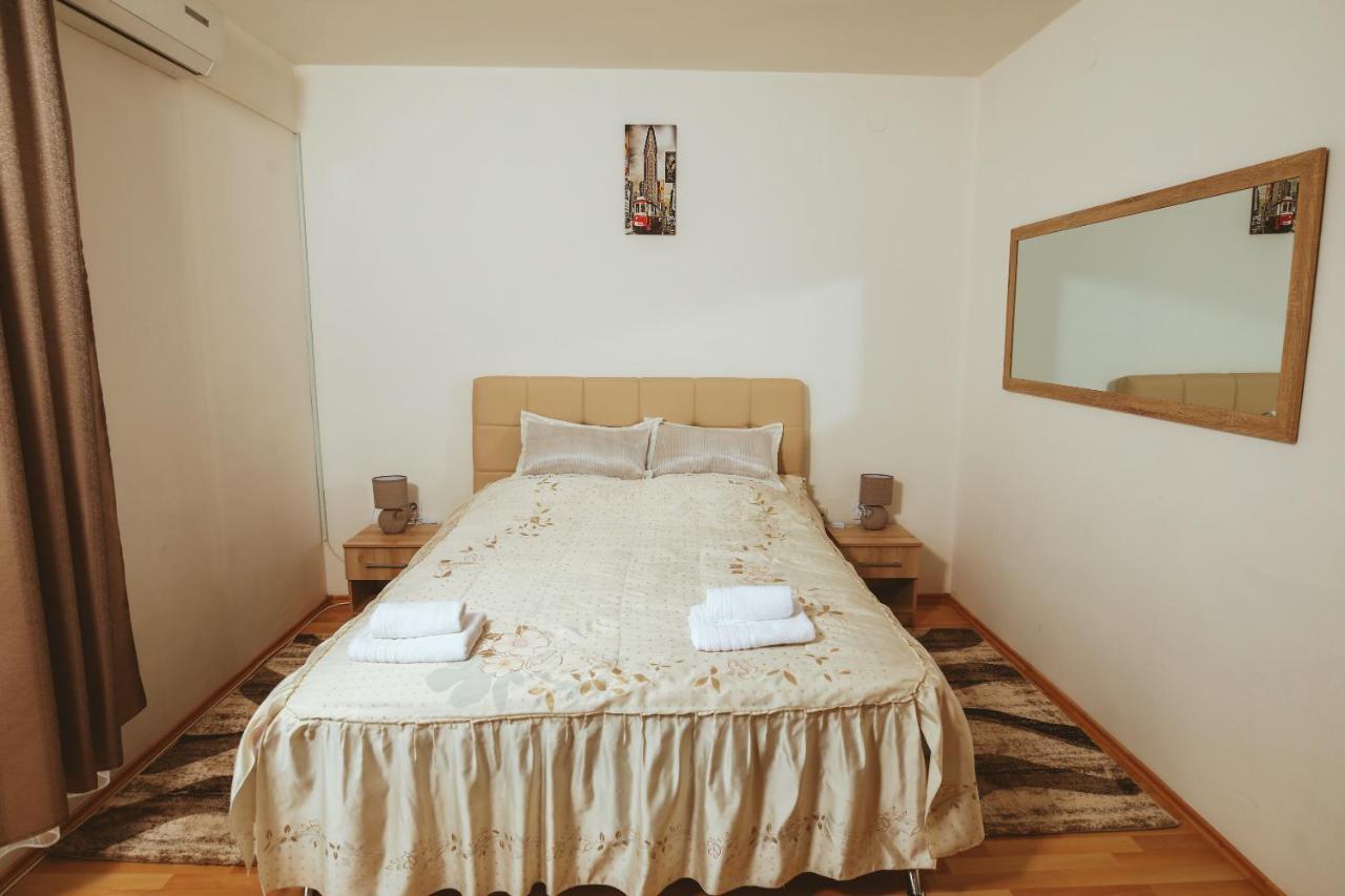 Apartman Centar 1 Banja Luka Ngoại thất bức ảnh